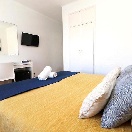 Hsr Gil (Adults Only) Hostel Palmanova Kültér fotó